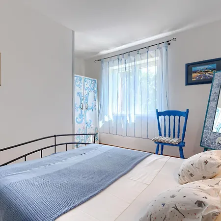 Vakantiehuis Nina By Interhome Pula